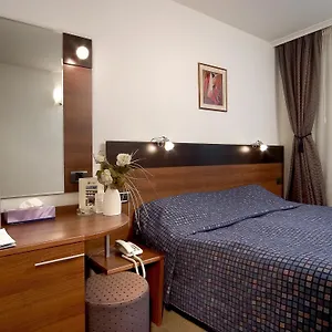 Forum - Free Parking Hotel