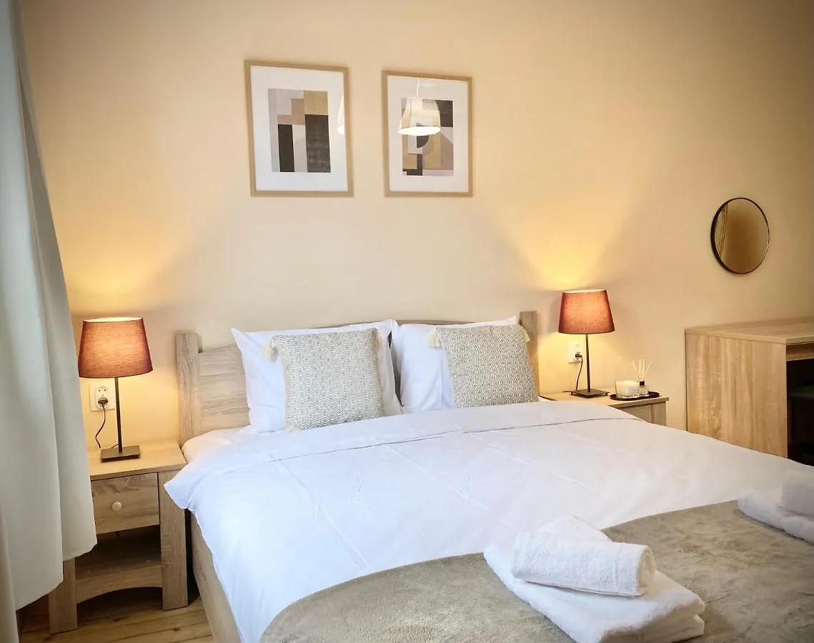 Top Centre Sofia Apartment For 6 Guests