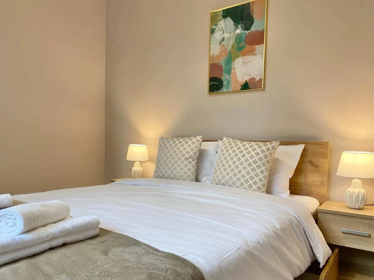 Top Centre Sofia Apartment For 6 Guests