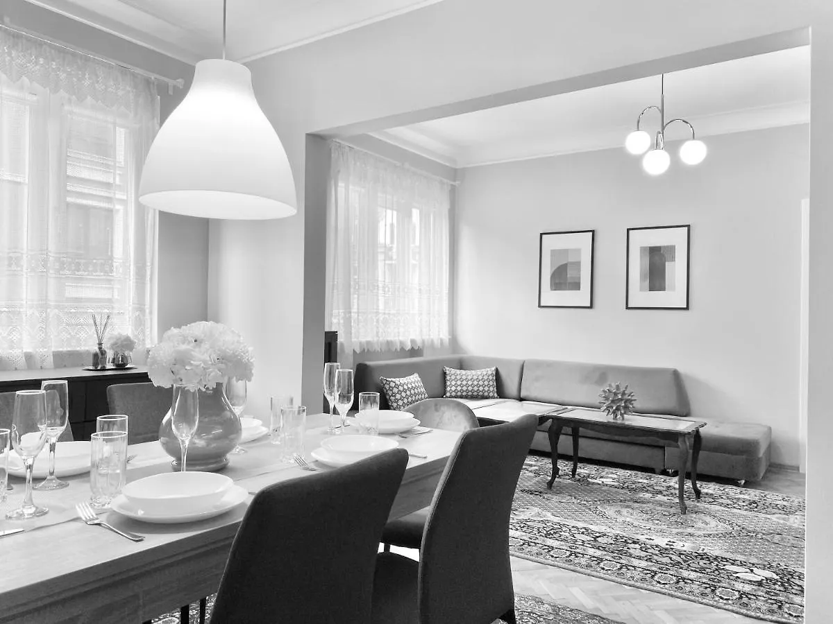 Top Centre Sofia Apartment For 6 Guests 0*,