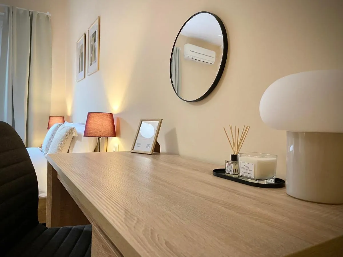 Top Centre Sofia Apartment For 6 Guests